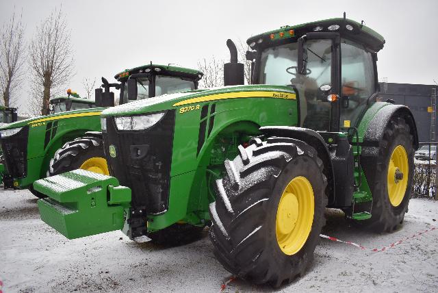 IN AGRICULTURAL HOLDING COMPANY DOLGOVGROUP THERE IS A FLEET RENOVATION OF AGRICULTURAL EQUIPMENT